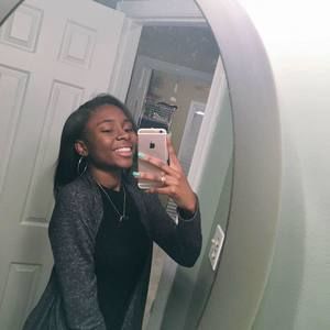 Meet your Posher, Teresa